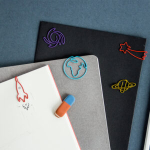 Alternative view of Space Paperclip